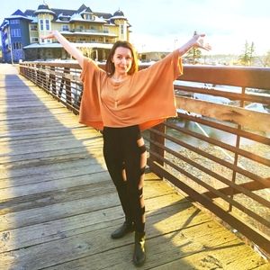 Meet your Posher, Sara